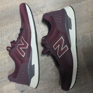 New Balance Size 11.5 Mens